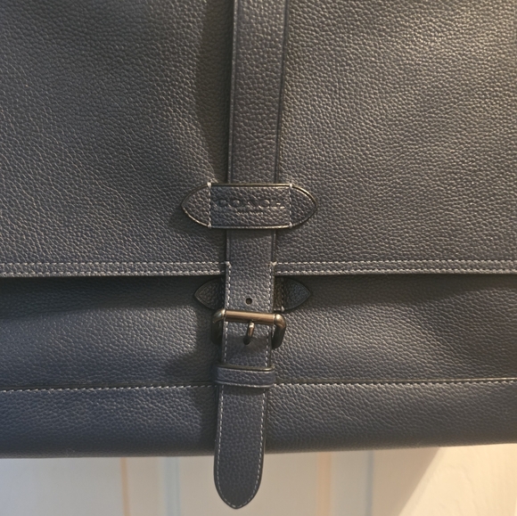 Unisex Coach 1941 Navy Pebble Leather Laptop/Messenger Bag - Picture 3 of 6